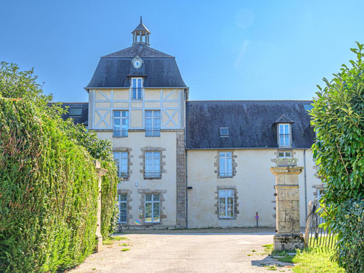 Apartment Chateau De Kergonano-10 By Interhome Baden Exterior photo